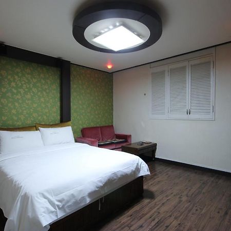 Motel Nine Daejeon Exterior photo