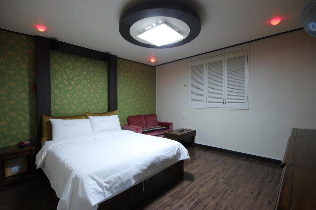 Motel Nine Daejeon Exterior photo